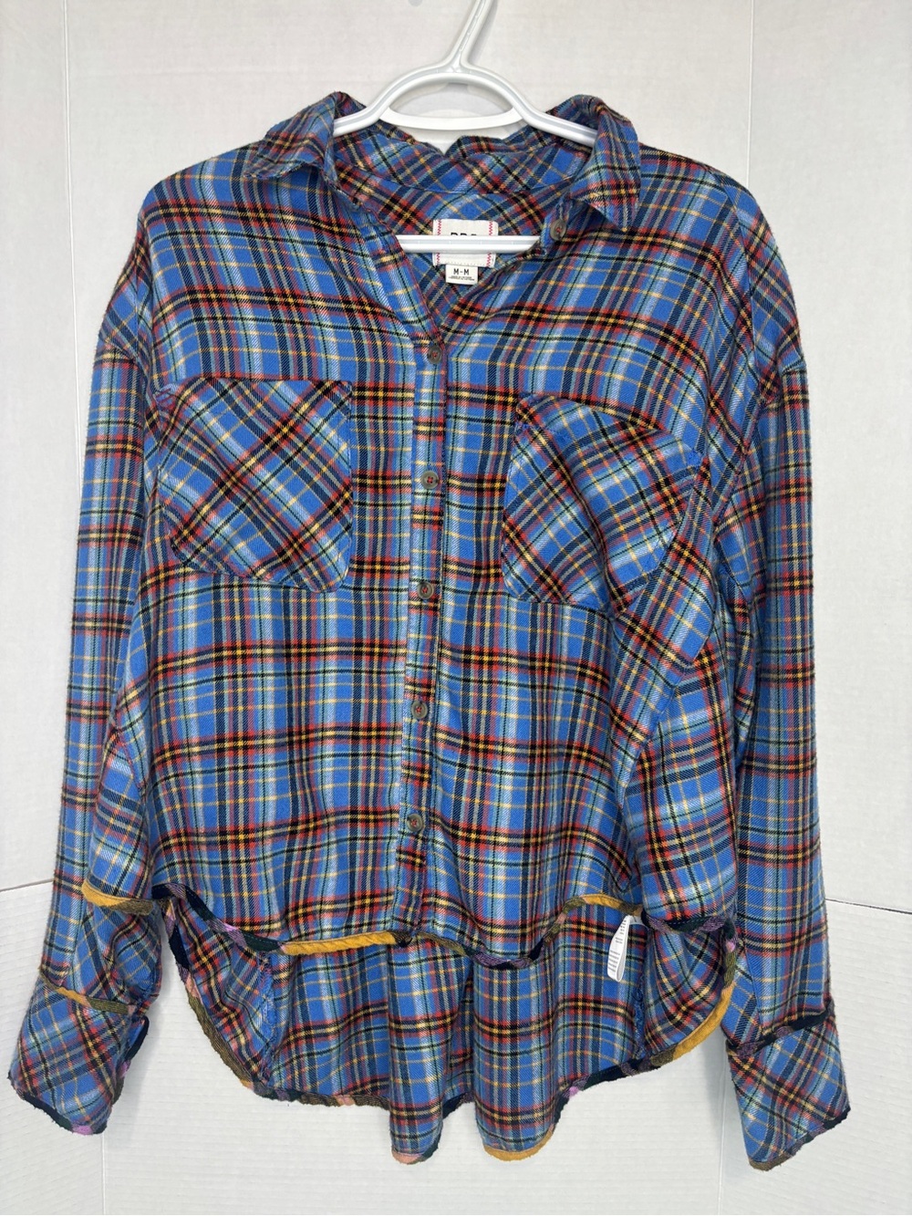 Urban Outfitters BDG Womens Top Button Down Shirt Plaid Longsleeve High-Low Hem
